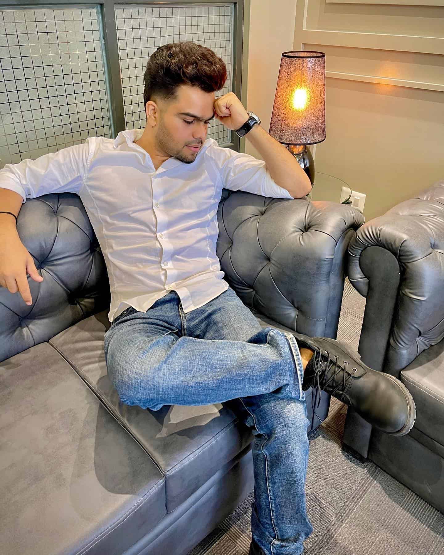 Akhil Images