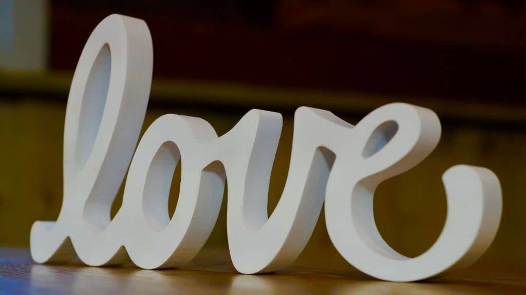 Love Whatsapp Thumbnail