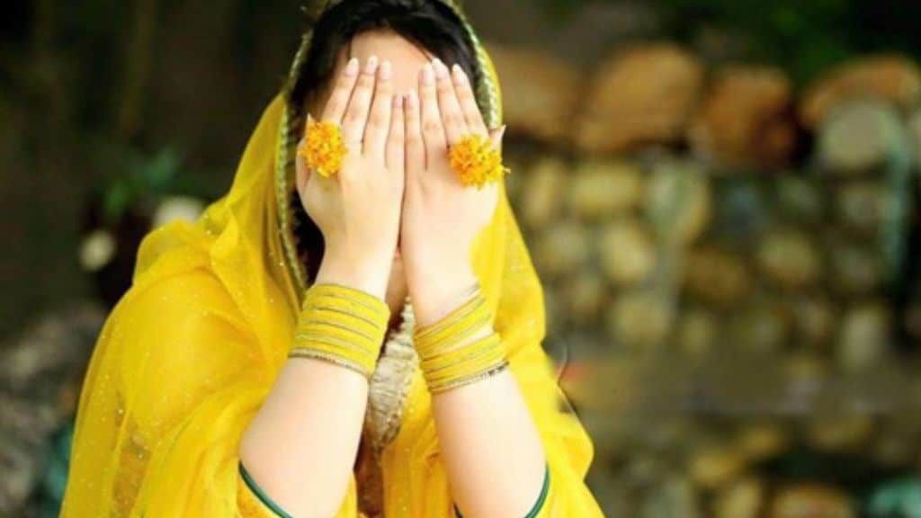 Hidden Face DP for Girls Thumbnail