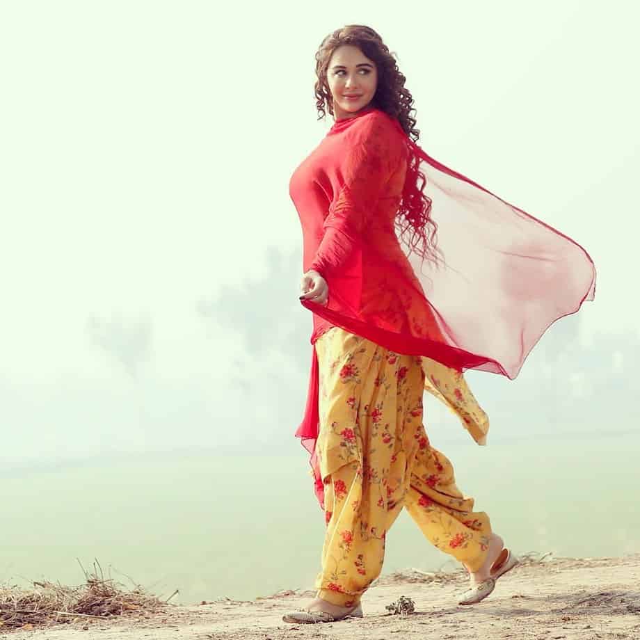 Punjabi Girls Pic for DP