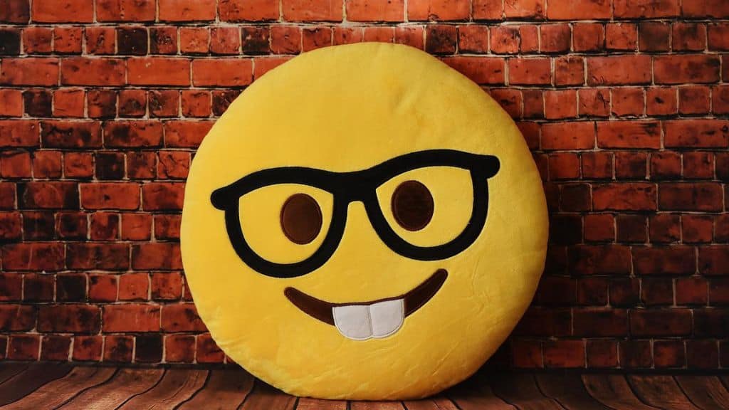 Smile Emoji DP Thumbnail