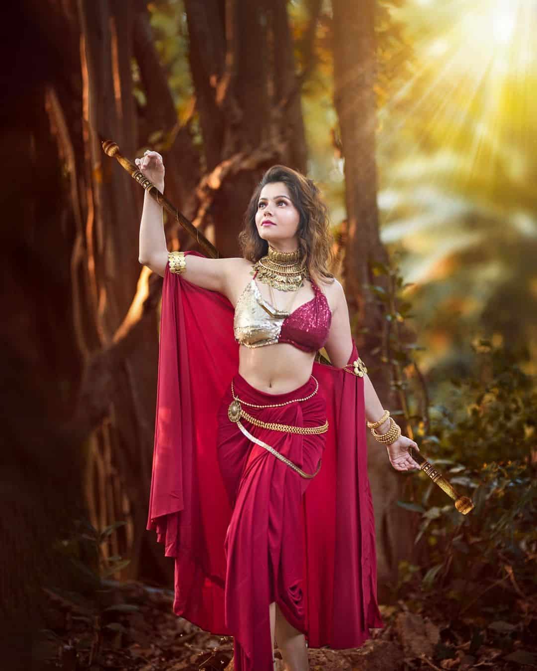Rubina Dilaik Photo in Saree