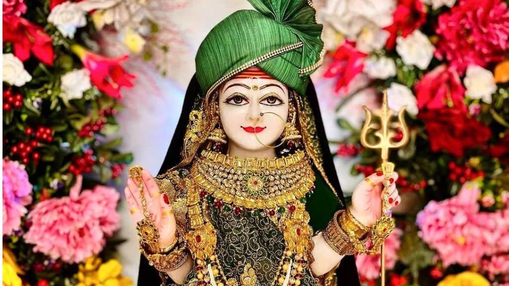 Khodiyar Maa Photo Thumbnail